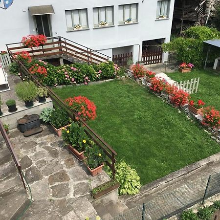 Casa Vacanza Pizzo Camino Calasca-Castiglione Bagian luar foto