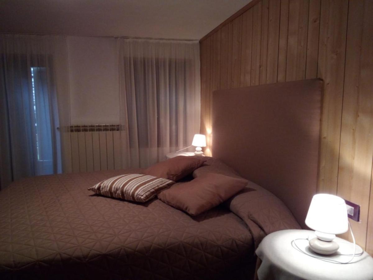 Casa Vacanza Pizzo Camino Calasca-Castiglione Bagian luar foto